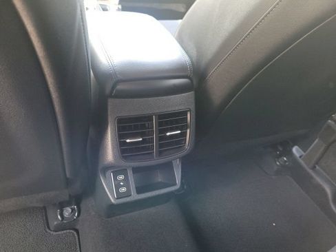 Certified 2024 Kia Seltos S AWD/4WD image 16