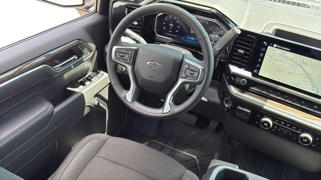 New 2026 Chevrolet Silverado 1500 RST AWD/4WD image 8