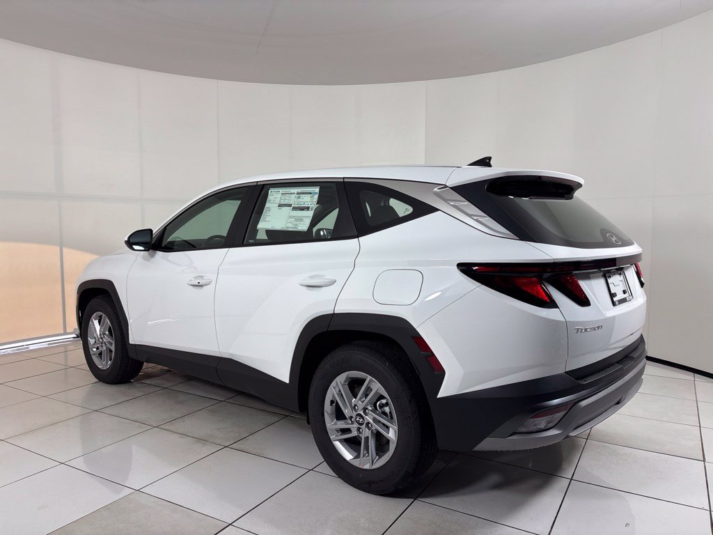 New 2026 Hyundai Tucson SE FWD image 3