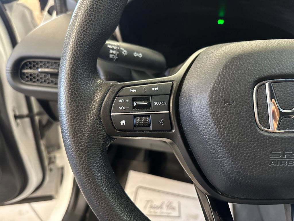Used 2023 Honda HR-V LX image 10