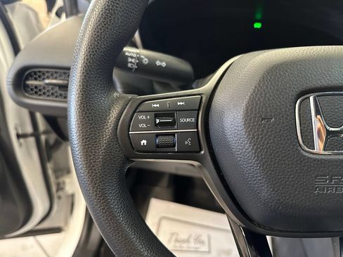 Used 2023 Honda HR-V LX image 10