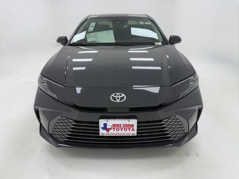New 2026 Toyota Camry XLE image 3