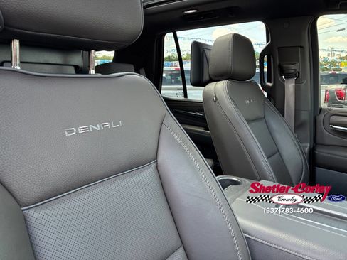 Used 2024 GMC Yukon Denali w/ Denali Reserve Package RWD image 21