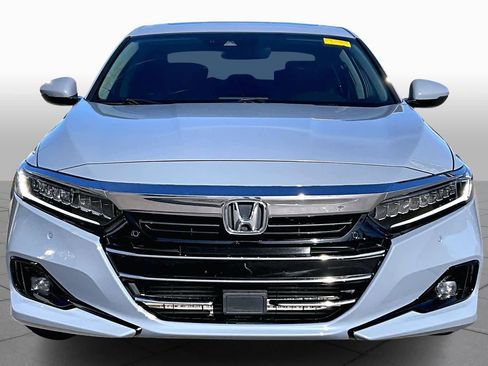 Used 2021 Honda Accord Touring image 3