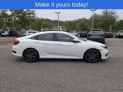 Used 2020 Honda Civic Sport image 2