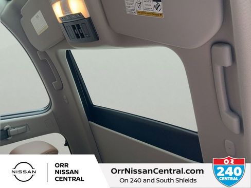 Used 2025 Nissan Rogue Platinum w/ Tech Package image 18