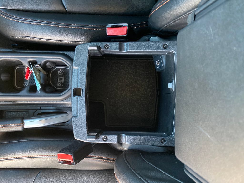 Used 2022 Jeep Gladiator Mojave w/ LED Lighting Group AWD/4WD image 27