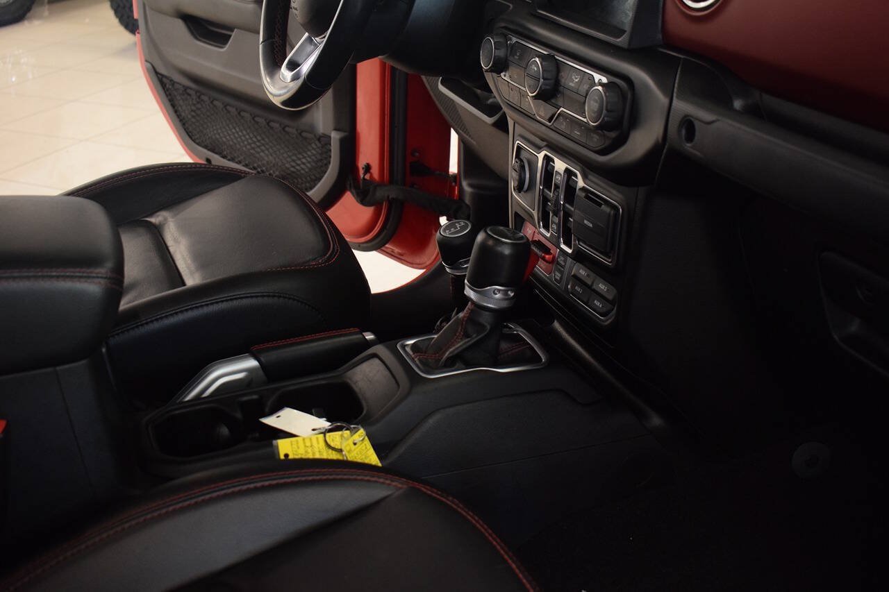 Used 2020 Jeep Gladiator Rubicon AWD/4WD image 29
