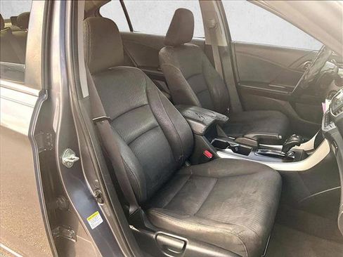 Used 2013 Honda Accord Sport image 9