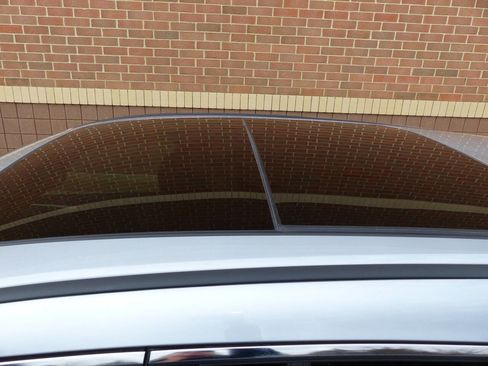 Used 2025 Acura RDX SH-AWD w/ Technology Package image 14