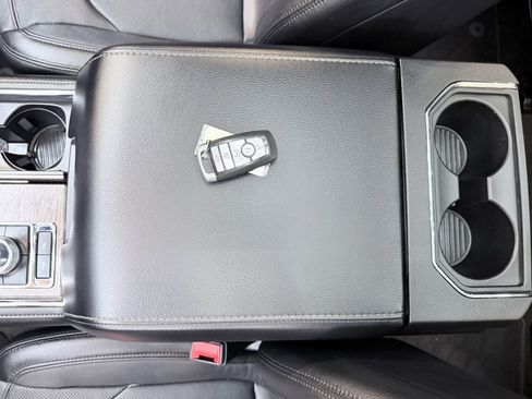 Used 2020 Ford Expedition Limited w/ Equipment Group 302A image 20