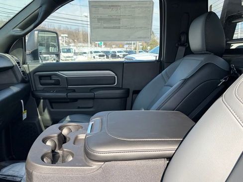 New 2026 RAM 5500 Tradesman w/ Chrome Appearance Group image 29