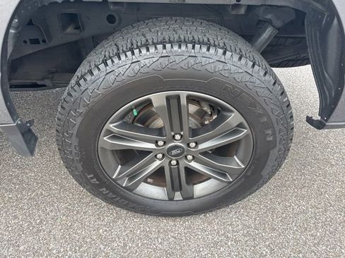 Used 2021 Ford F150 Lariat w/ Equipment Group 502A High image 12