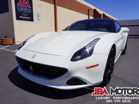 Used 2015 Ferrari California T image 34