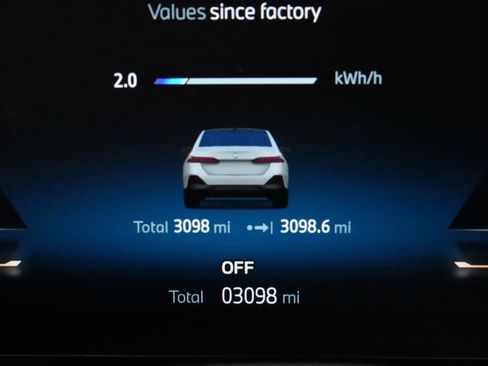 Used 2026 BMW i5 eDrive40 w/ M Sport Package AWD/4WD image 12