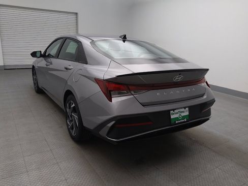 Used 2025 Hyundai Elantra Sport w/ Cargo Package FWD image 5