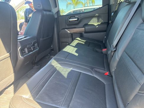 Used 2020 GMC Sierra 1500 Denali image 3