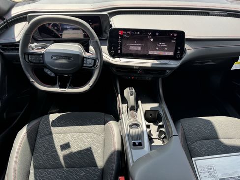 New 2026 Dodge Charger R/T AWD/4WD image 13