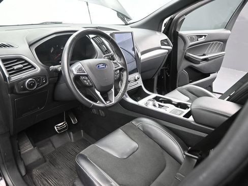 Used 2023 Ford Edge ST AWD/4WD image 16