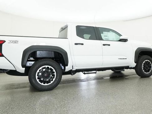 New 2026 Toyota Tacoma TRD Off-Road image 26