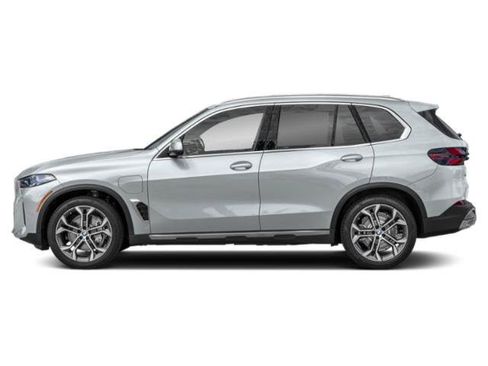 New 2026 BMW X5 xDrive50e w/ Climate Comfort Package AWD/4WD image 6