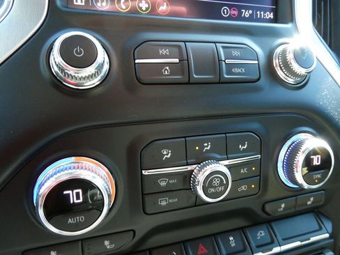 Certified 2022 GMC Sierra 1500 Elevation image 29