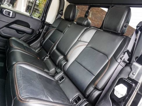 Used 2022 Jeep Gladiator Mojave w/ LED Lighting Group AWD/4WD image 7