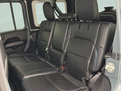 Used 2024 Jeep Wrangler Unlimited Rubicon 4xe AWD/4WD image 11