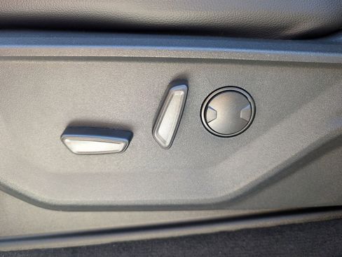 New 2026 Ford F250 Lariat w/ Lariat Premium Package image 15