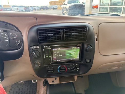 Used 2001 Ford Ranger XLT image 15