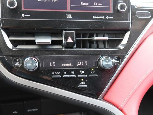 Used 2021 Toyota Camry XSE image 26