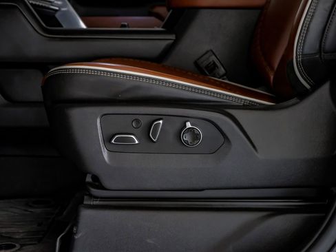 Used 2024 GMC Sierra 2500 Denali Ultimate w/ Max Trailering Package image 26