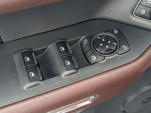 Used 2024 Ford Expedition Max Limited AWD/4WD image 12