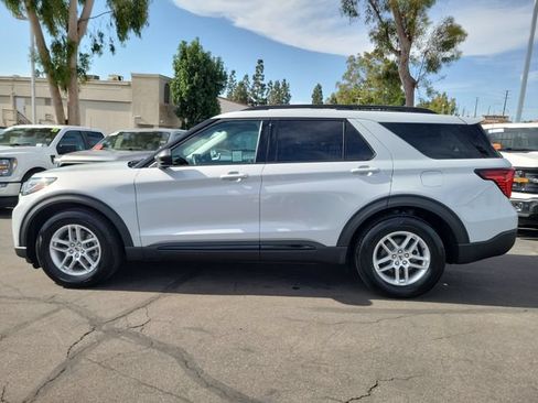 Used 2026 Ford Explorer Active RWD image 30