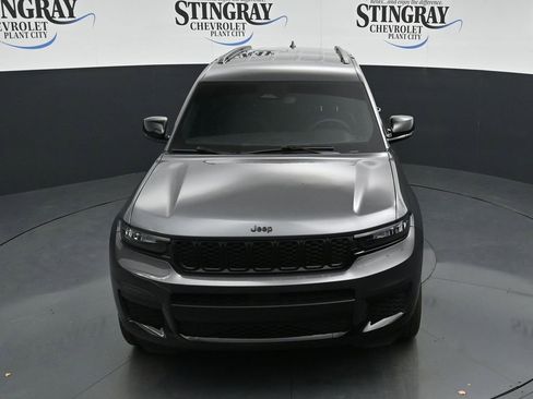 Used 2023 Jeep Grand Cherokee L Laredo RWD image 19