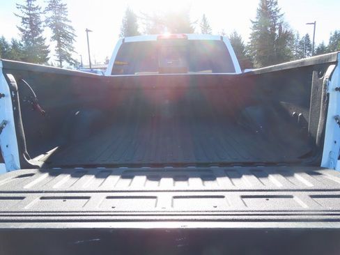 Used 2015 Chevrolet Silverado 3500 LTZ image 7