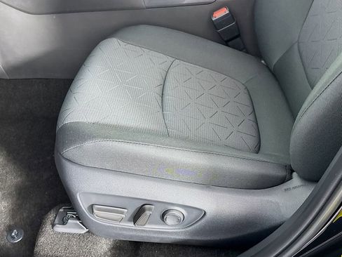 New 2025 Toyota RAV4 XLE image 23