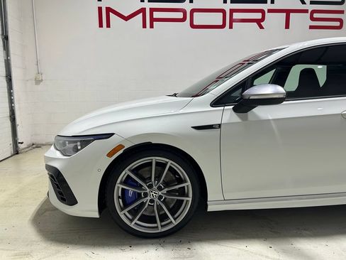 Used 2024 Volkswagen Golf R 4-Door AWD/4WD image 3