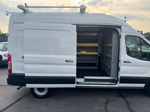 Used 2023 Ford Transit 250 148 High Roof RWD image 6