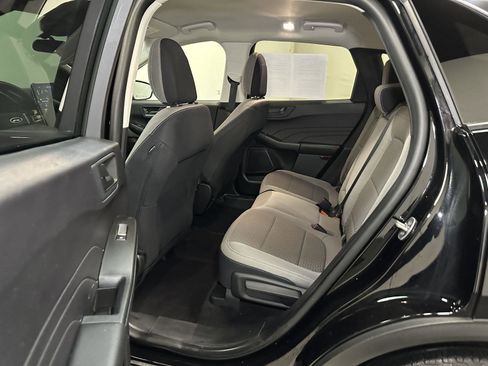 Used 2022 Ford Escape SE w/ Convenience Package image 32