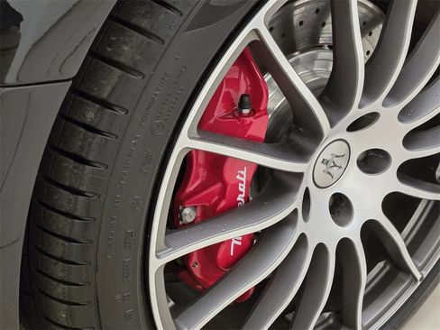 New 2024 Maserati Ghibli Modena Ultima Q4 image 14