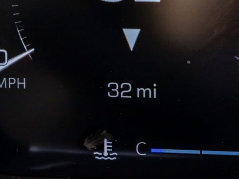 Used 2026 GMC Sierra 3500 Denali Ultimate w/ LPO, Black Badging Package image 21