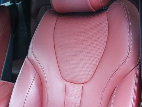 Used 2021 BMW X6 xDrive40i w/ Premium Package image 26