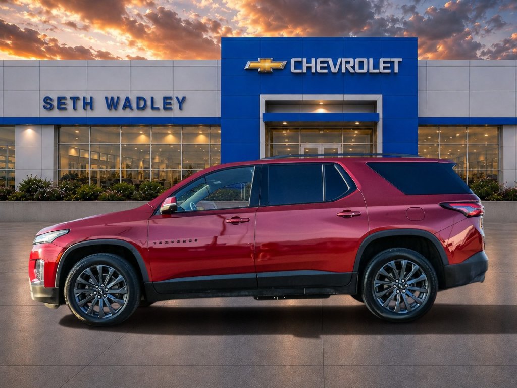 Used 2022 Chevrolet Traverse RS w/ LPO, Floor Liner Package FWD image 4