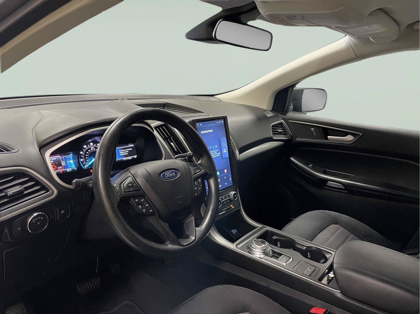 Used 2021 Ford Edge SE AWD/4WD image 14