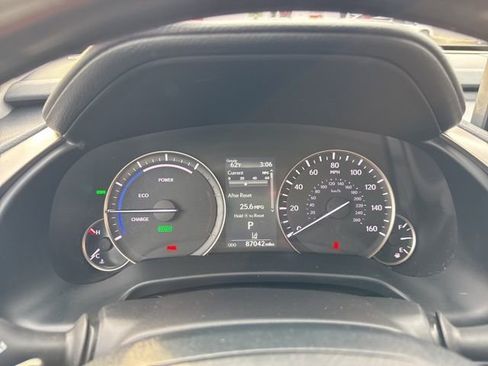 Used 2022 Lexus RX 450hL Luxury w/ Cold Area Package (CT) image 16