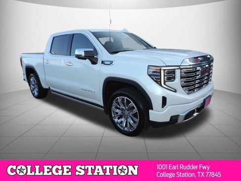 Used 2024 GMC Sierra 1500 Denali AWD/4WD image 3