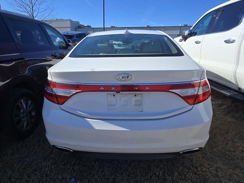 Used 2015 Hyundai Azera Limited image 4