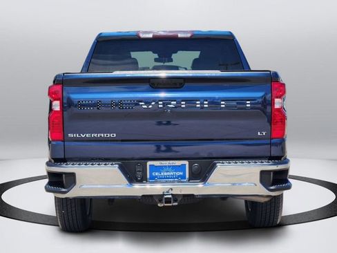 Certified 2022 Chevrolet Silverado 1500 LT AWD/4WD image 4