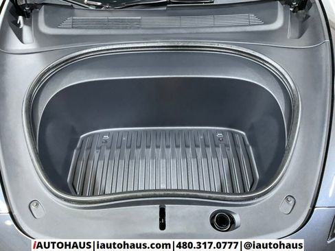 Used 2025 Tesla Model 3 Long Range image 9